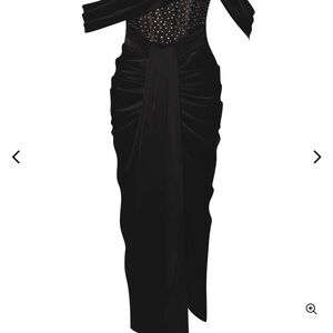 Size S Black One-Shoulder Dress Original price $299, for sale for $100